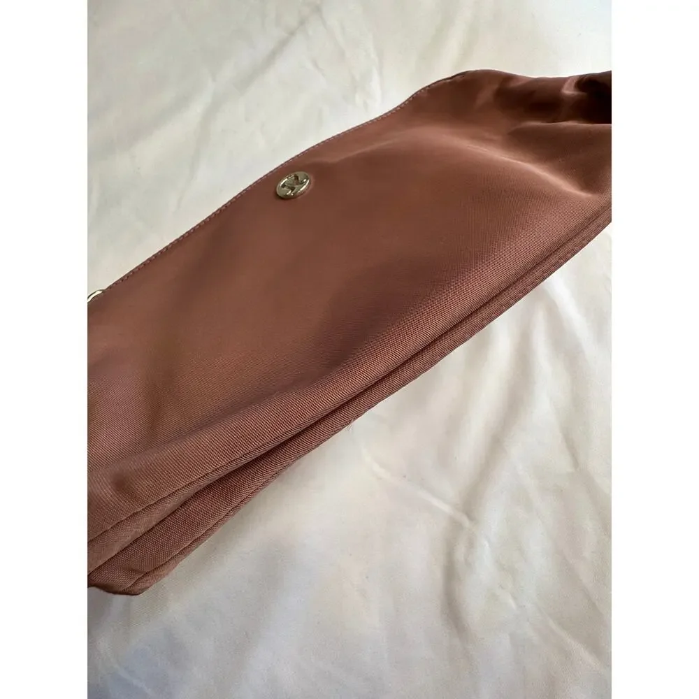 Lululemon Now and Always Pouch - Picture 5 of 15